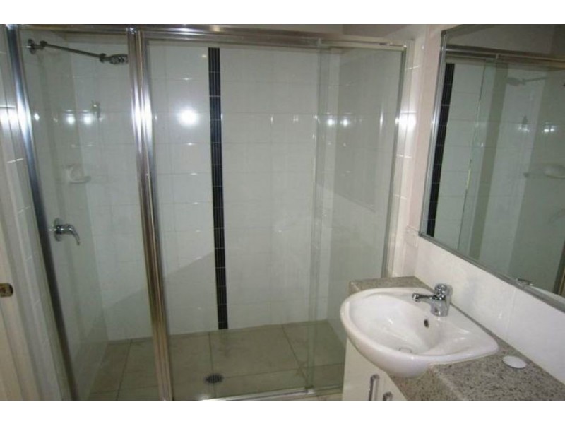 2/28 Wyndham Circuit, Holmview QLD 4207