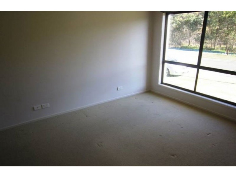 2/28 Wyndham Circuit, Holmview QLD 4207