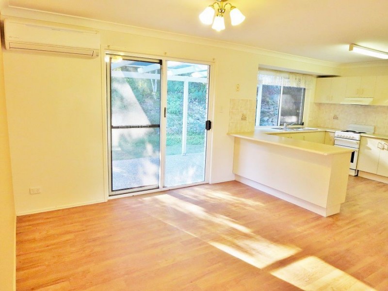 6 Jasmine Place, Beenleigh QLD 4207