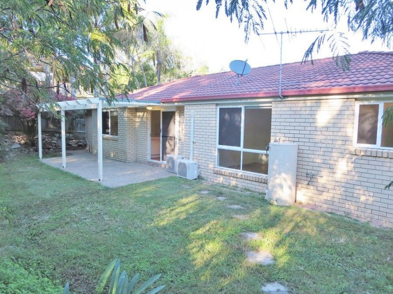 6 Jasmine Place, Beenleigh QLD 4207