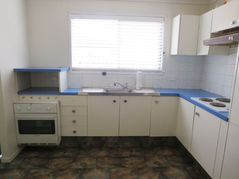 2 Sharon Drive, Eagleby QLD 4207