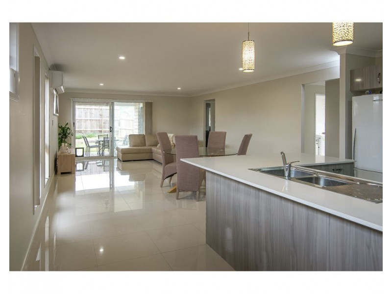 5 Fulmer Street, Yarrabilba QLD 4207