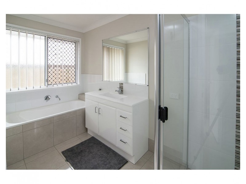 5 Fulmer Street, Yarrabilba QLD 4207