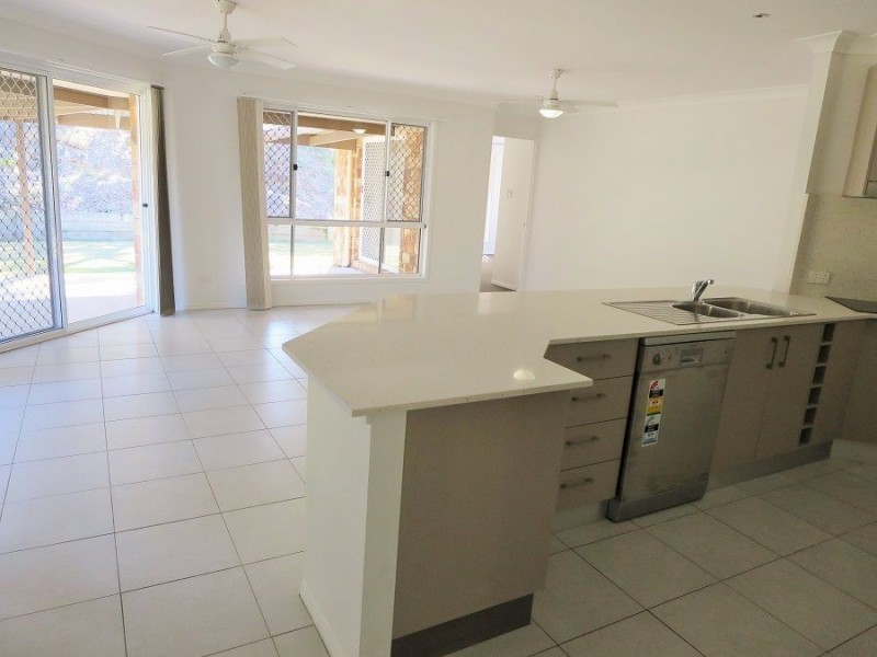 7 Park Lane, Bahrs Scrub QLD 4207