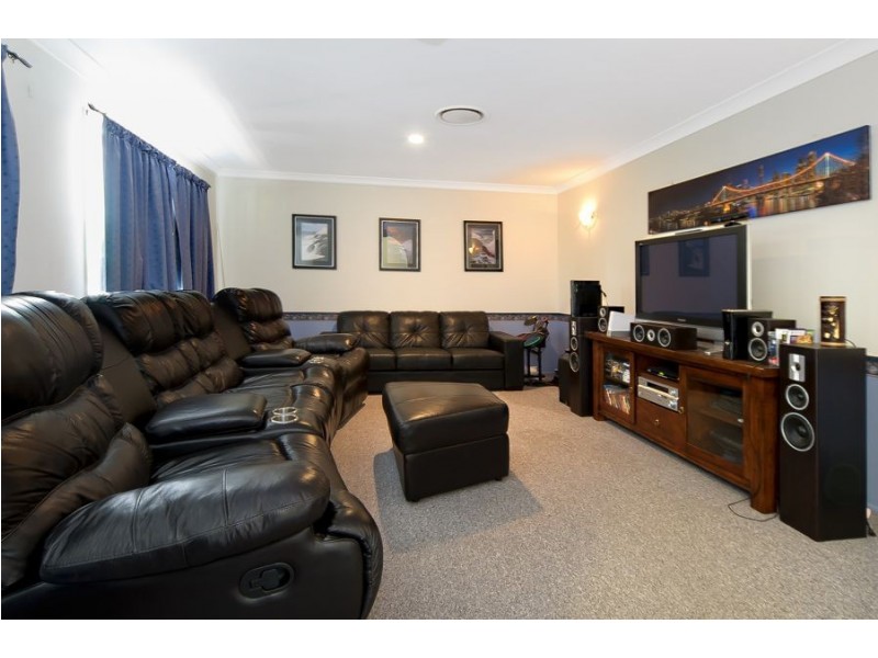 7 Leawarra Drive, Loganholme QLD 4129
