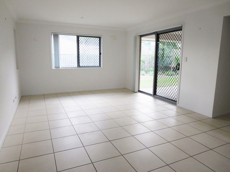 49 Breezeway Drive, Bahrs Scrub QLD 4207