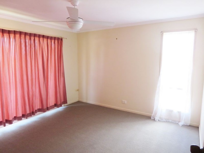 1/9 Quinton Court, Mount Warren Park QLD 4207