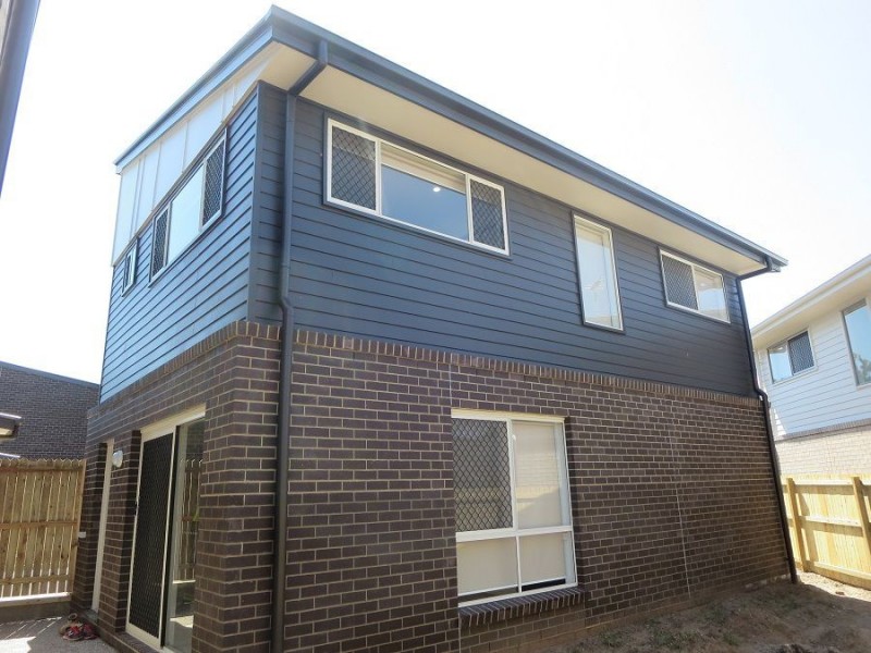 1/78 Glorious Promenade, Redbank Plains QLD 4301
