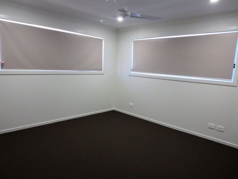 1/78 Glorious Promenade, Redbank Plains QLD 4301