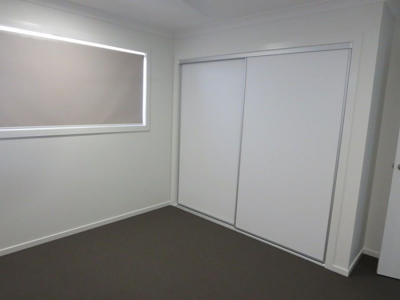 1/78 Glorious Promenade, Redbank Plains QLD 4301