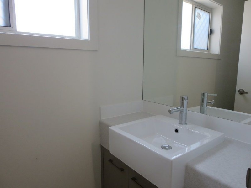 1/78 Glorious Promenade, Redbank Plains QLD 4301