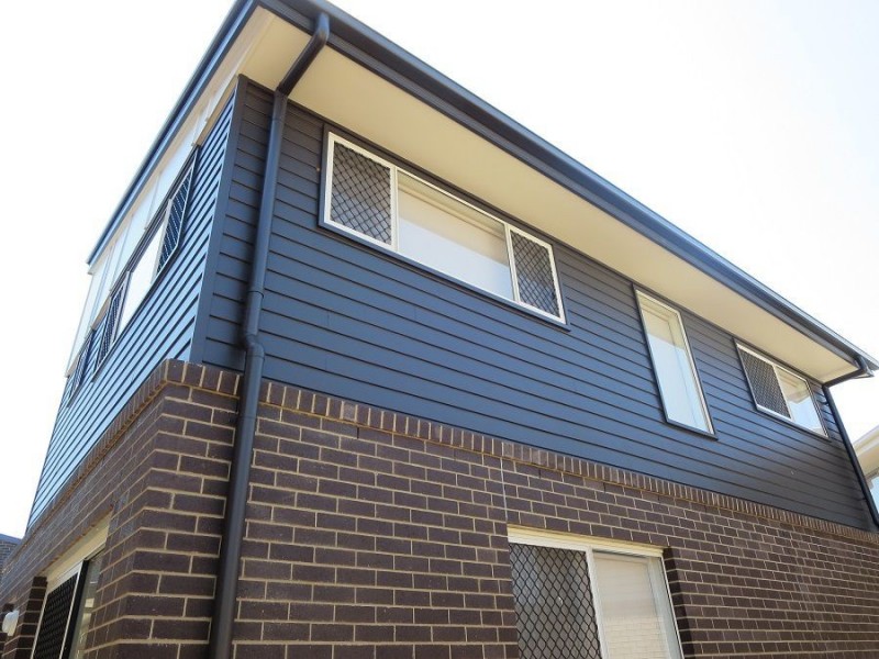 1/78 Glorious Promenade, Redbank Plains QLD 4301