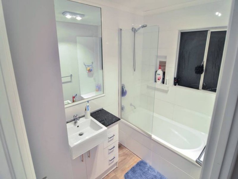 10 Tecoma Street, Daisy Hill QLD 4127