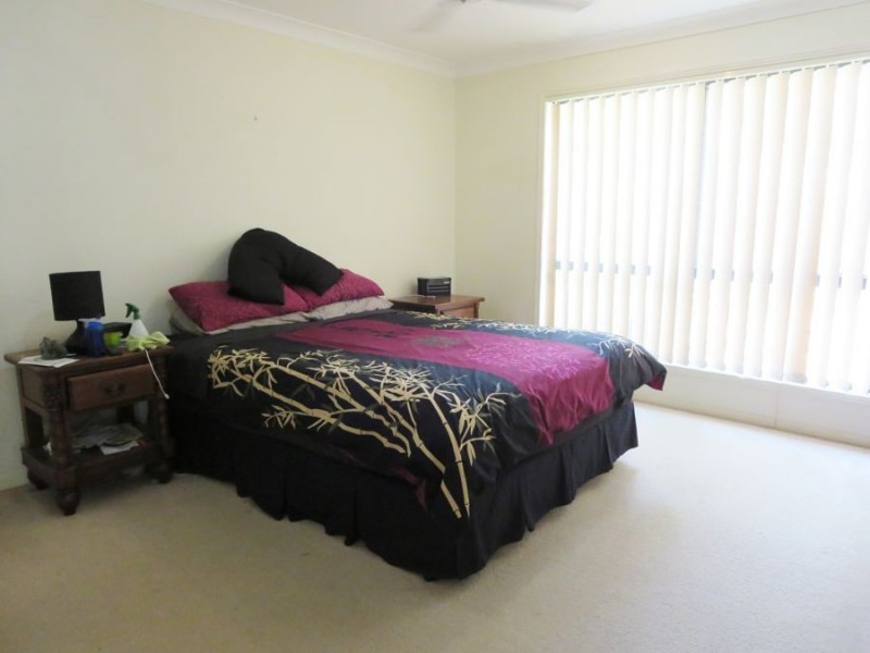 56 Tee Trees Blvd, Arundel QLD 4214