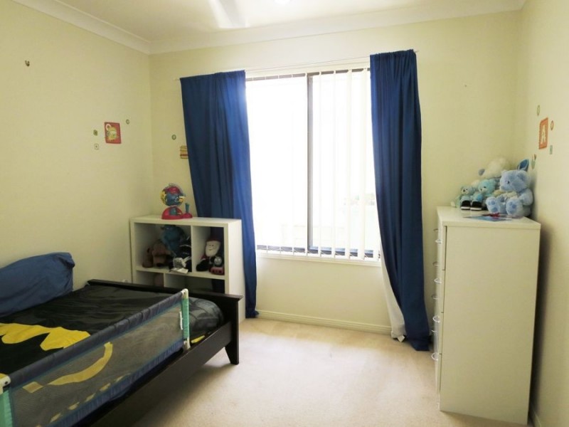 56 Tee Trees Blvd, Arundel QLD 4214