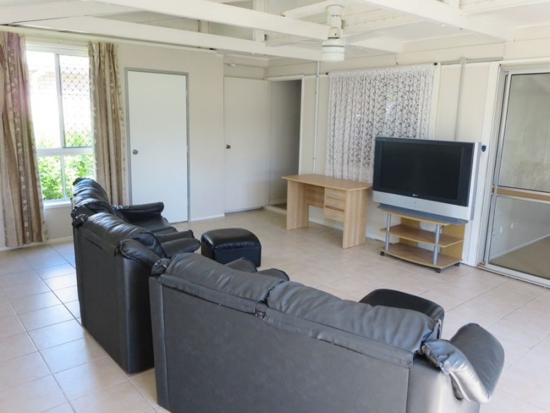 44 Glendevon Crescent, Mount Warren Park QLD 4207