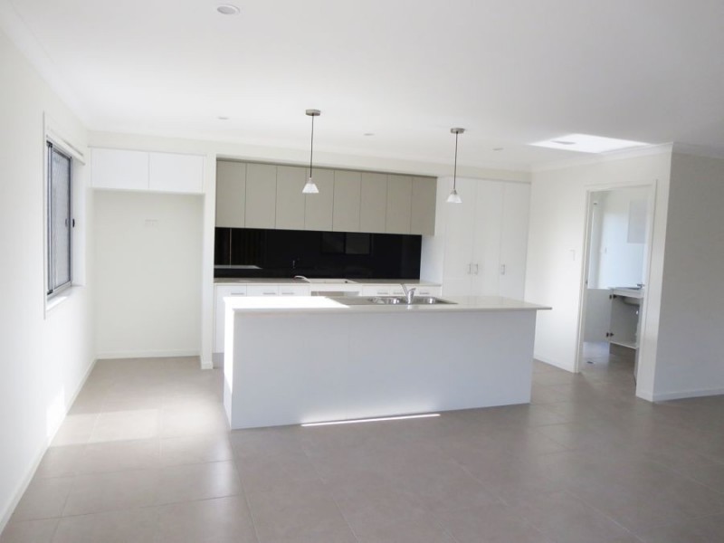 59 Ningaloo Drive, Pimpama QLD 4209