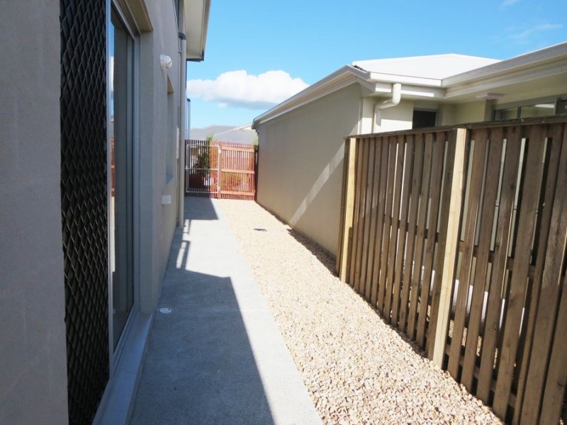 59 Ningaloo Drive, Pimpama QLD 4209