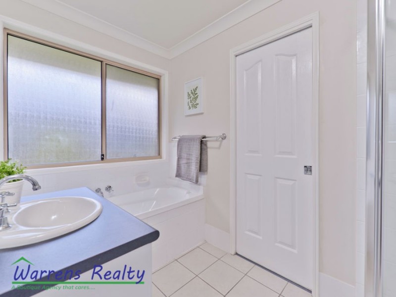 20 Mountain View Crescent, Mount Warren Park QLD 4207