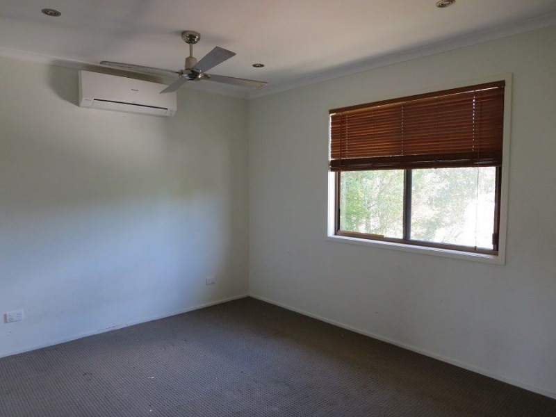 15 Crest Street, Beenleigh QLD 4207