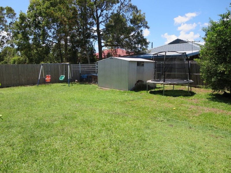 15 Crest Street, Beenleigh QLD 4207
