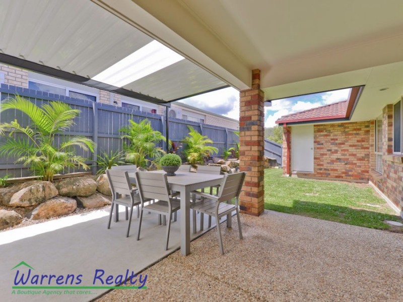 20 Mountain View Crescent, Mount Warren Park QLD 4207