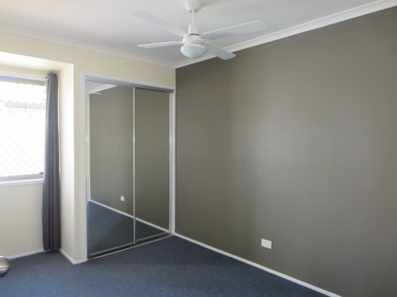 37 Thoms Crescent, Mount Warren Park QLD 4207