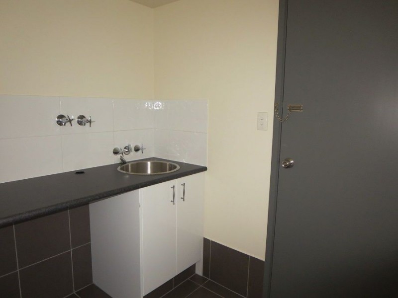 37 Thoms Crescent, Mount Warren Park QLD 4207