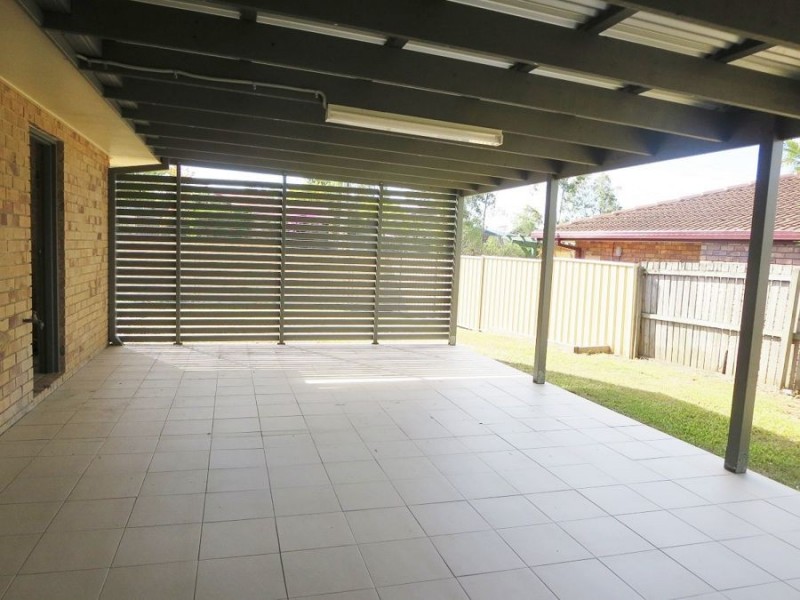 37 Thoms Crescent, Mount Warren Park QLD 4207