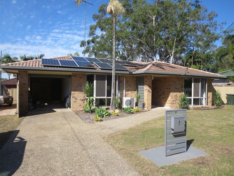 37 Thoms Crescent, Mount Warren Park QLD 4207