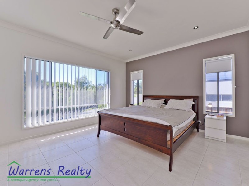 37 Grasslands Crescent, Reedy Creek QLD 4227