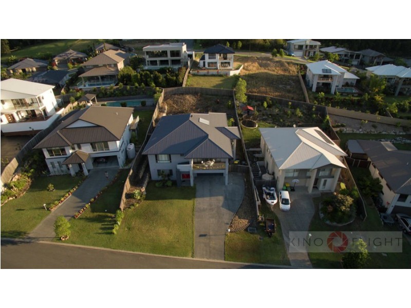 37 Grasslands Crescent, Reedy Creek QLD 4227