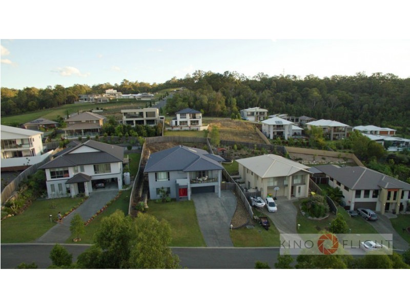 37 Grasslands Crescent, Reedy Creek QLD 4227