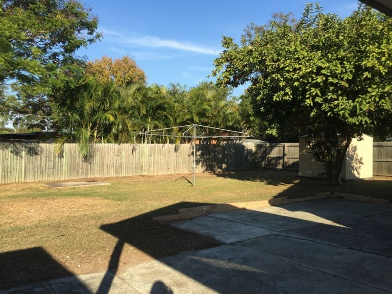 15 Bianca Street, Loganlea QLD 4131