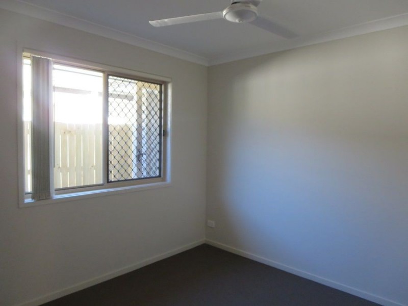 64 Baspa Street, Holmview QLD 4207