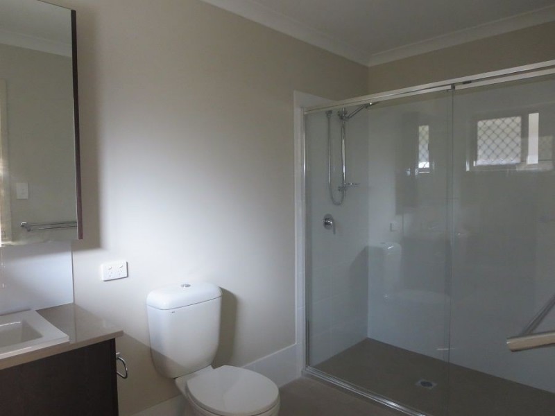 64 Baspa Street, Holmview QLD 4207