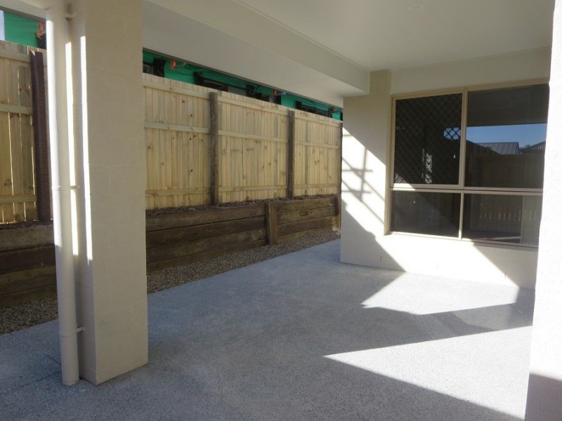 64 Baspa Street, Holmview QLD 4207