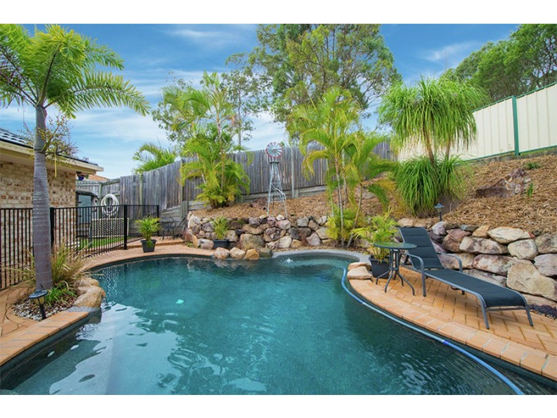 7 Hendrix Street, Windaroo QLD 4207