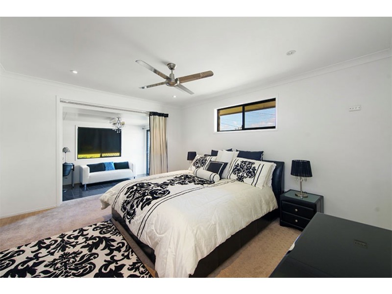 1 Merrow Street, Mount Warren Park QLD 4207