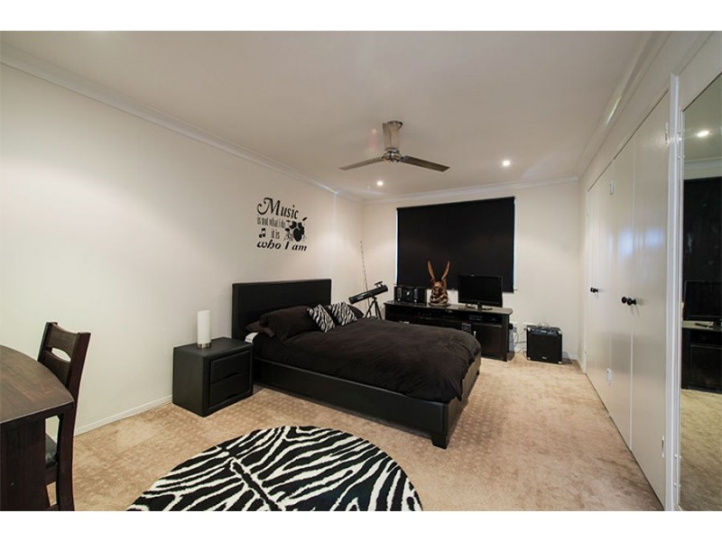 1 Merrow Street, Mount Warren Park QLD 4207