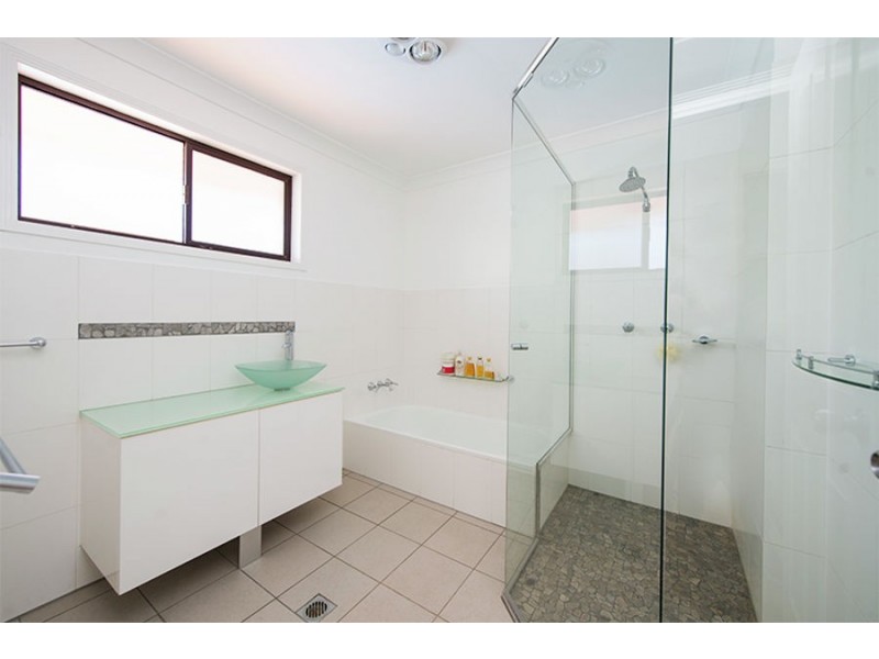 1 Merrow Street, Mount Warren Park QLD 4207