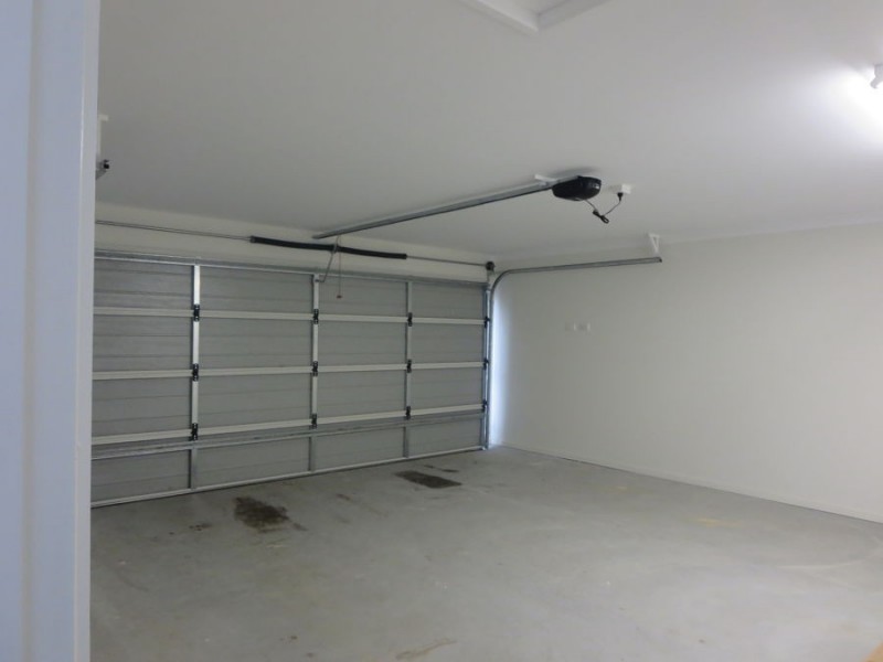 4 Hibiscus Crescent, Maudsland QLD 4210