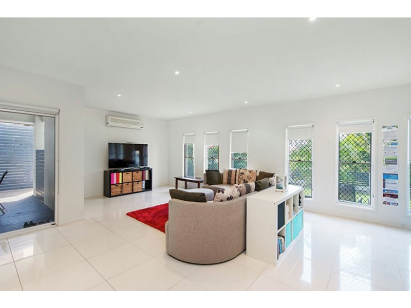3 Paisley Court, Mount Warren Park QLD 4207