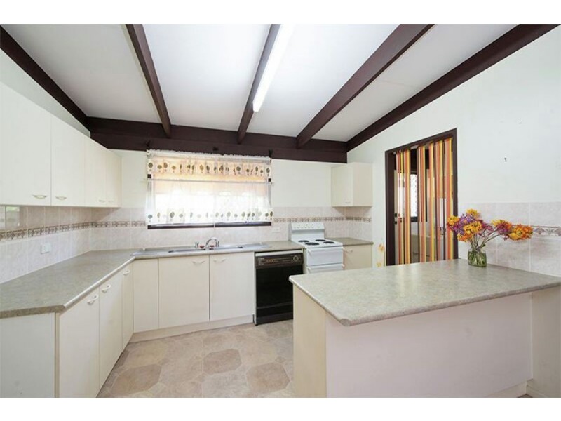 36 Cleves Street, Beenleigh QLD 4207