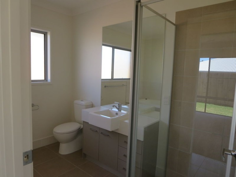 25 Kirrama Street, Waterford QLD 4133