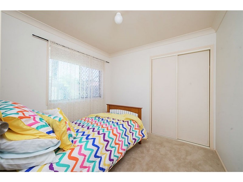 5 Ogle Place, Windaroo QLD 4207