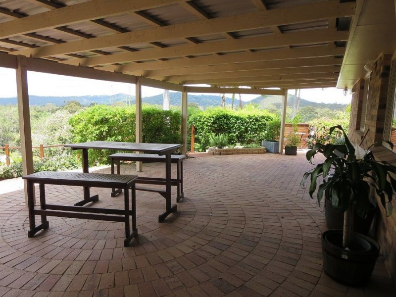 7 Lenna Court, Mount Warren Park QLD 4207