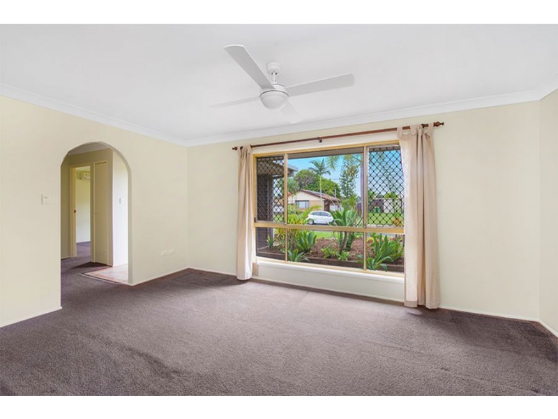 11 Scoresby Street, Mount Warren Park QLD 4207