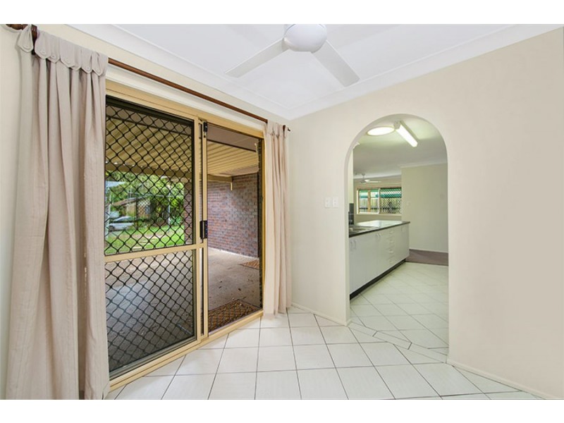 11 Scoresby Street, Mount Warren Park QLD 4207
