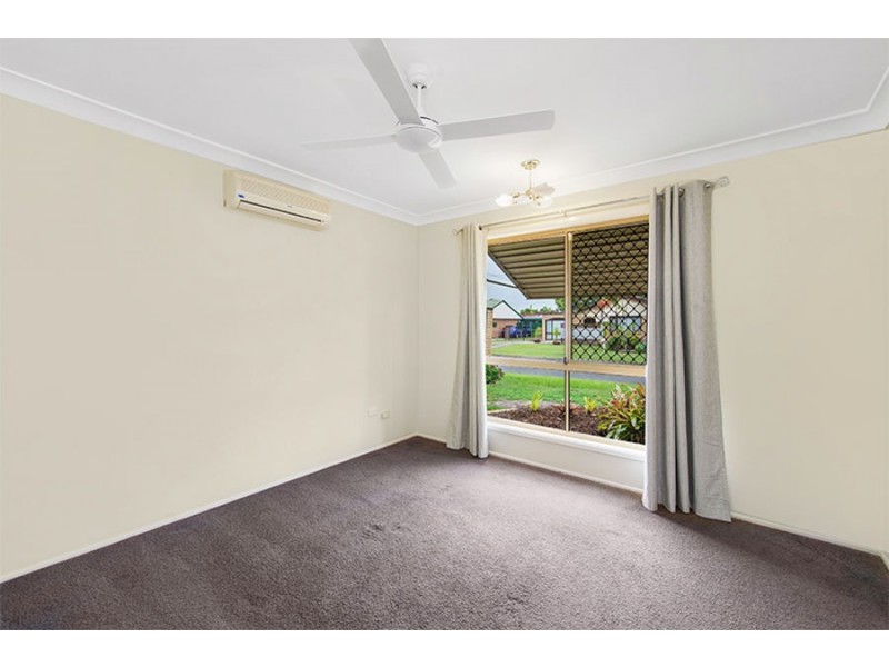 11 Scoresby Street, Mount Warren Park QLD 4207